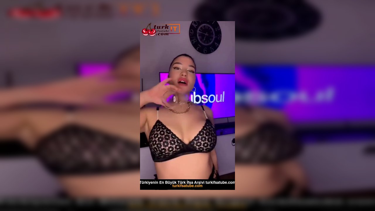 Burcu Yıldız ifşa Tango twerk - Video İzle