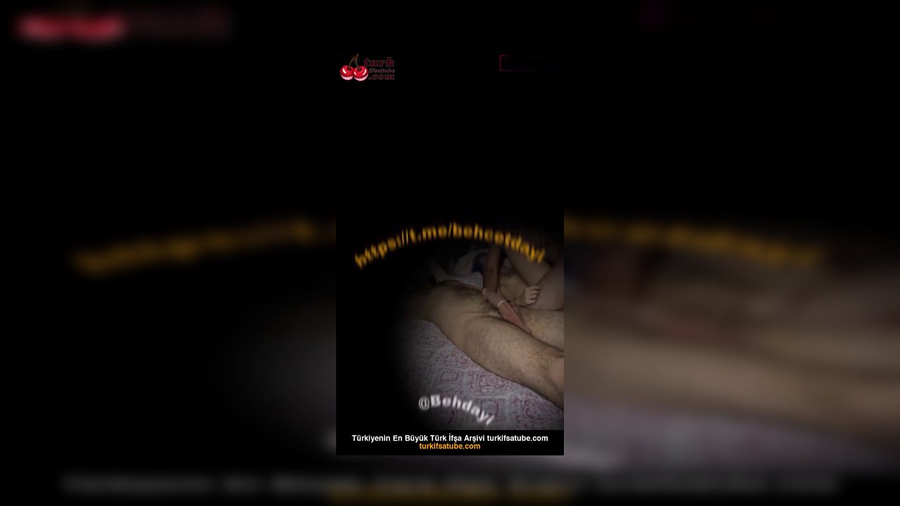 Grup Porno Mavisese amını götünü ağzını 2 kişiye siktirdi - Video İzle