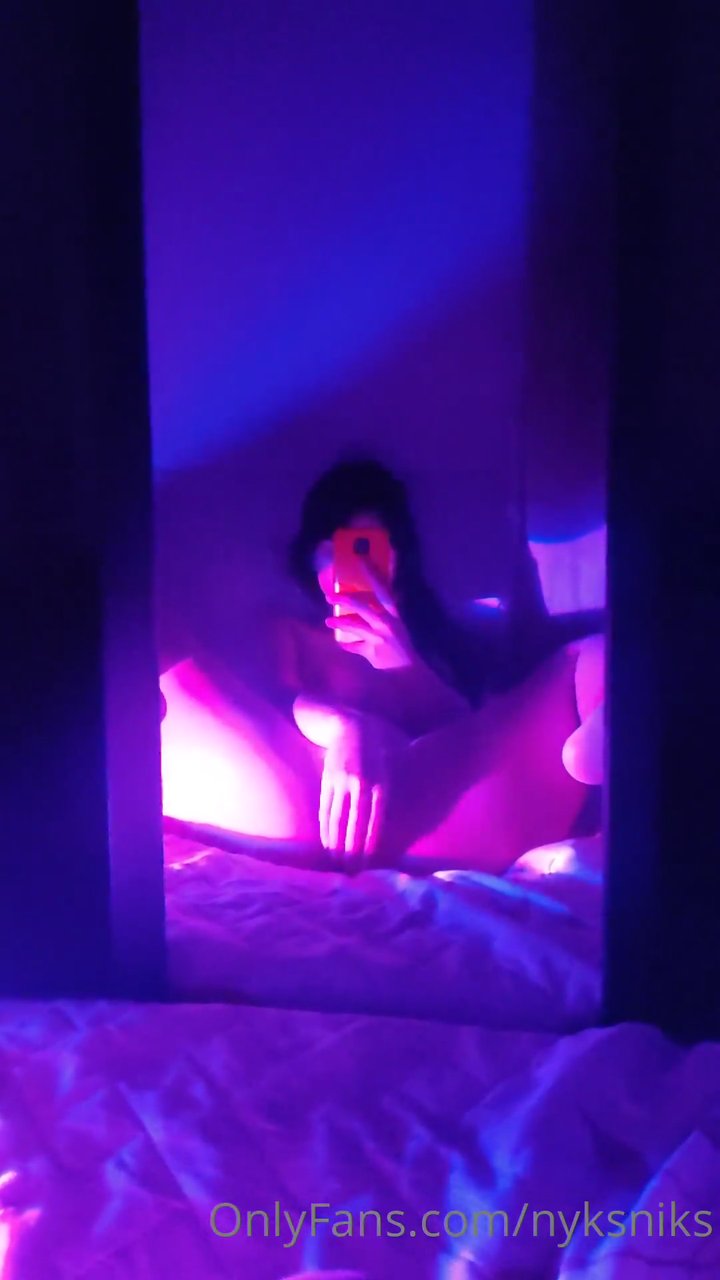 nyksniks Onlyfans Videoları Part 24 - Video İzle