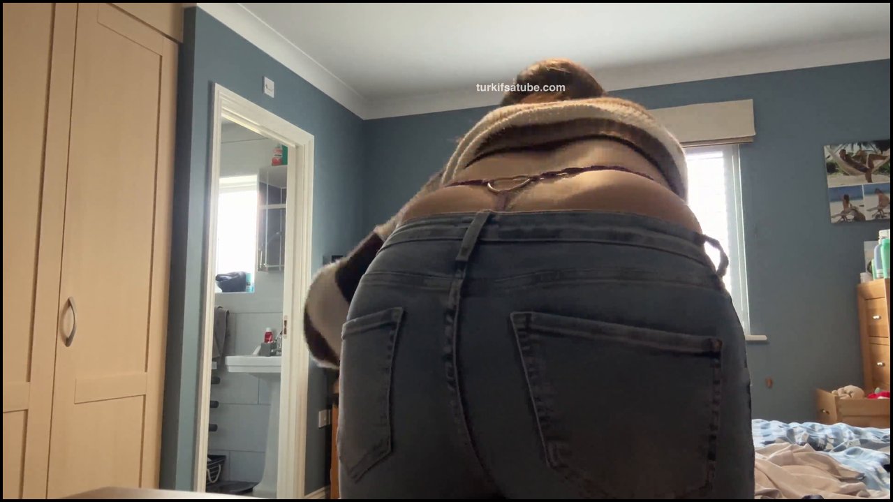 Hannah (It’s Hannah) Patreon ifşa Temizlik video Part 29