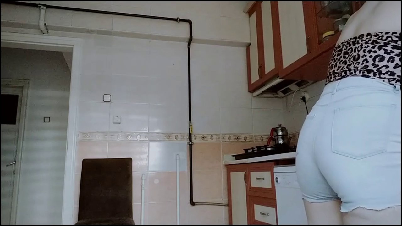 Prenses Annesi Premium ifşa videoları part 49 - Video İzle