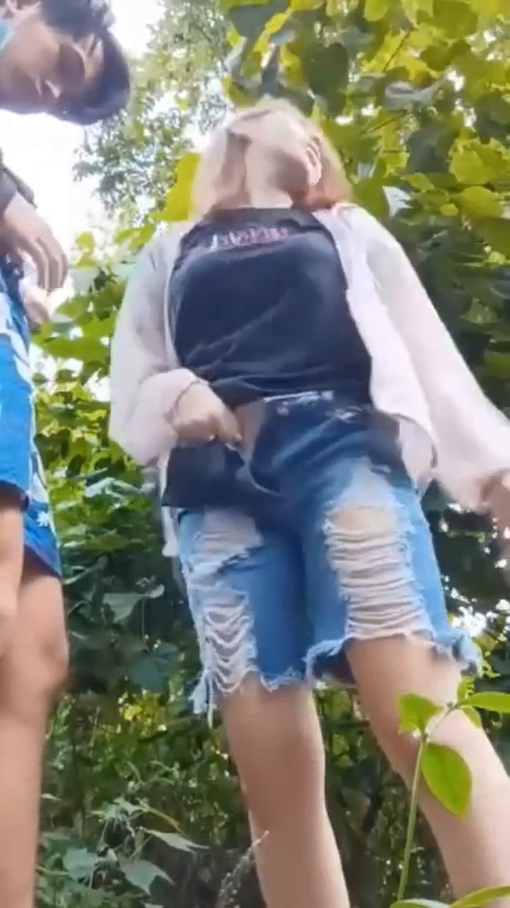 YuEPiNMKBk-6iDB6kZegc.mp4