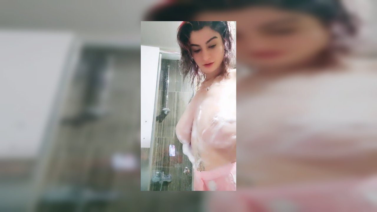 Beste Burul Arşiv tango ve onlyfans ifşa videoları part 16 - Video İzle.mp4