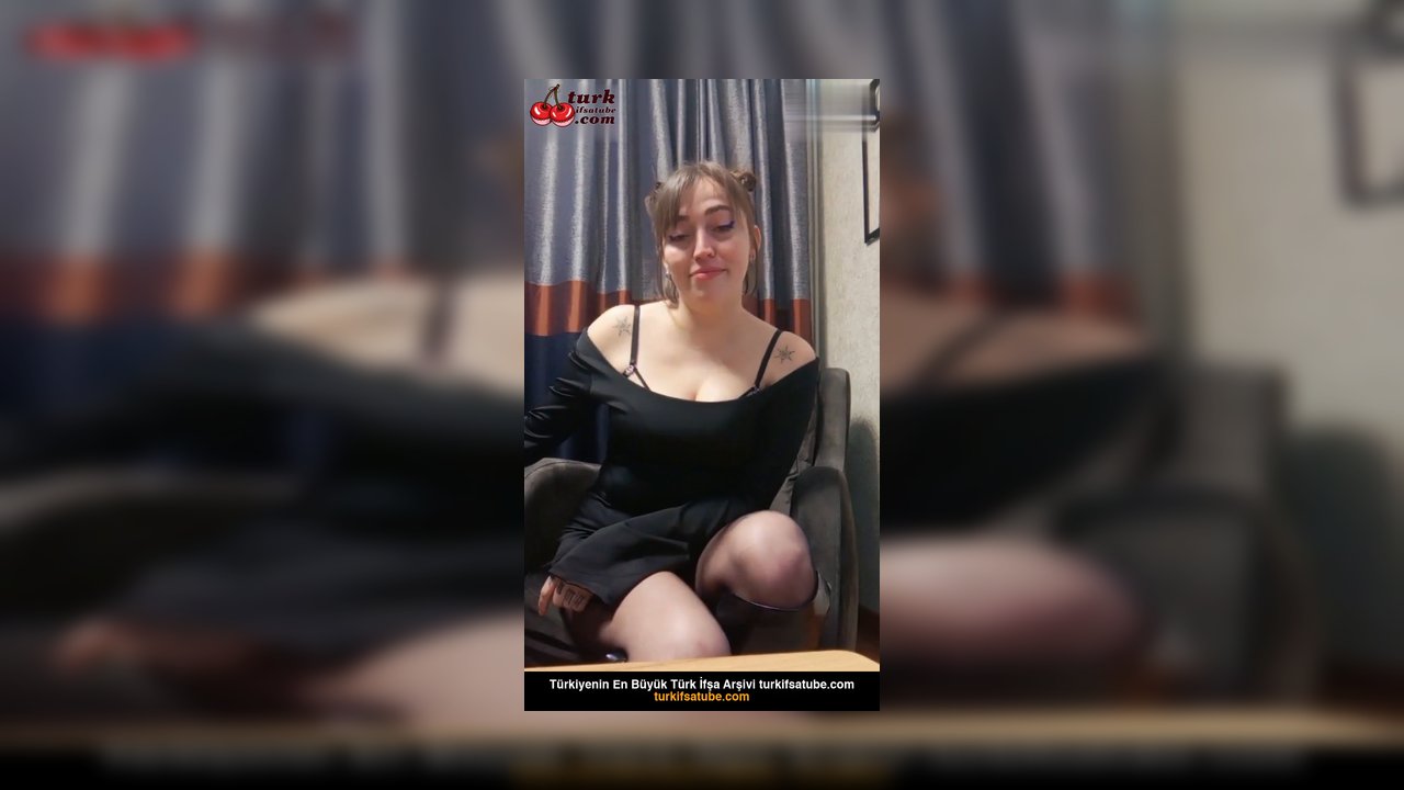 Tango Melodi ifşa Olgun hatun genç sevgilisiyle yayında