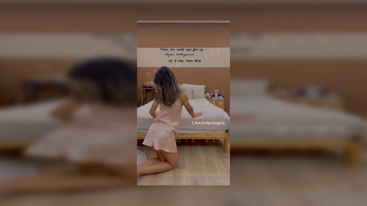 Ejderha Kızı Onlyfans 450$ değerinde ppv videoları part 25 - Video İzle
