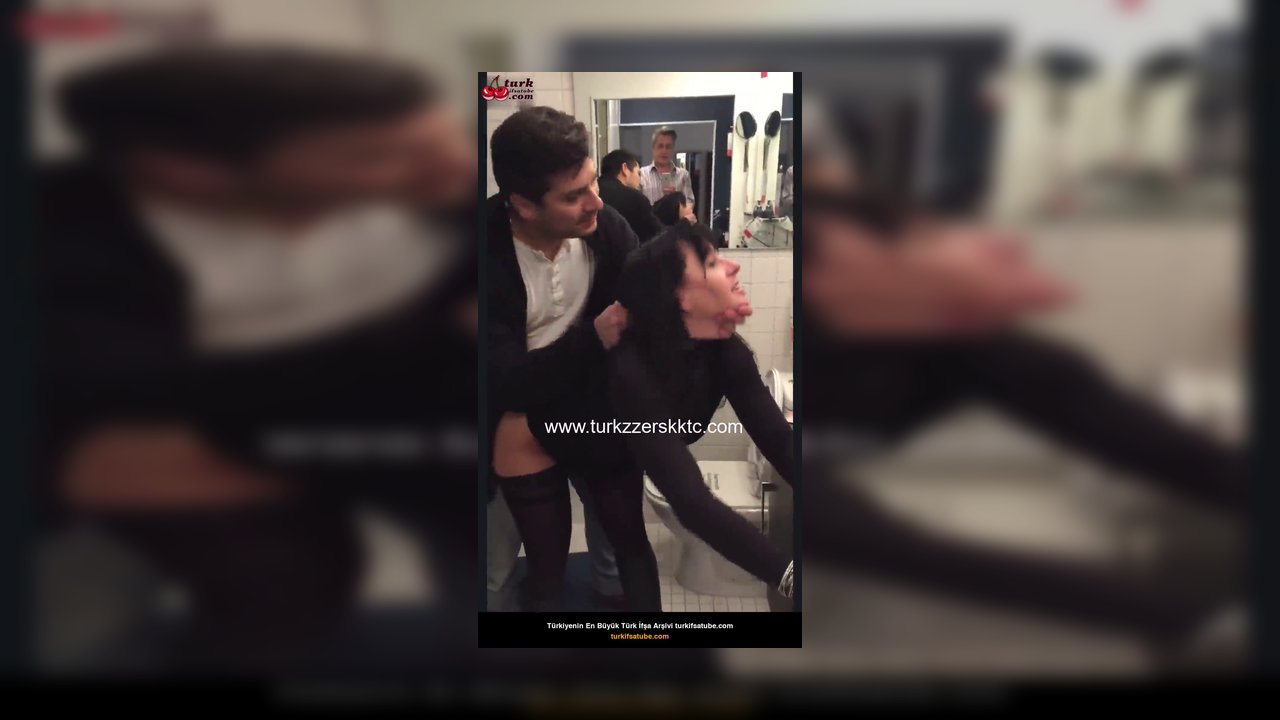 Sekreterini sikerken üvey babası kameraya çekiyor - Video İzle