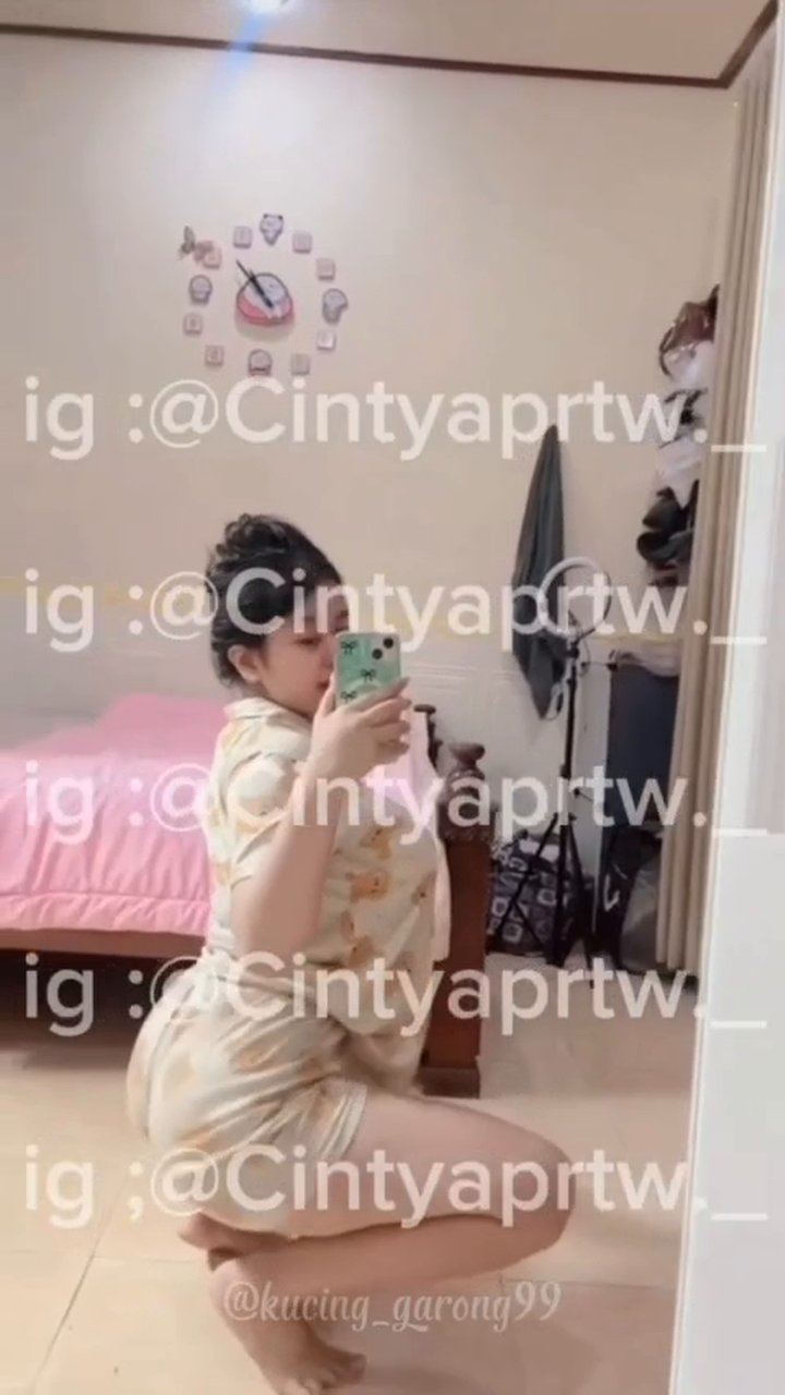 uPCIfVhWIw-ZQwKebB600.mp4