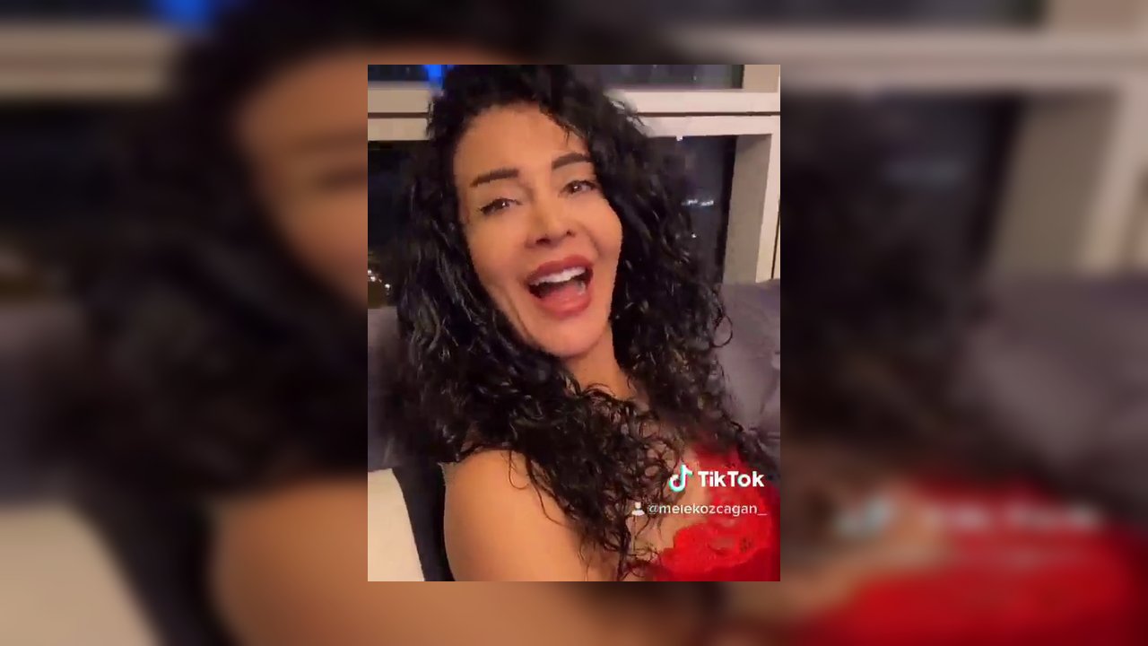Melek Özçağan Premium İfşa Videoları Part 52 - Video İzle