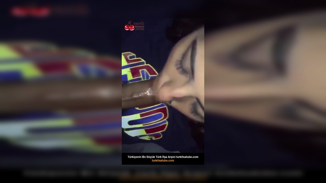 Cananın ağzına saplıyor