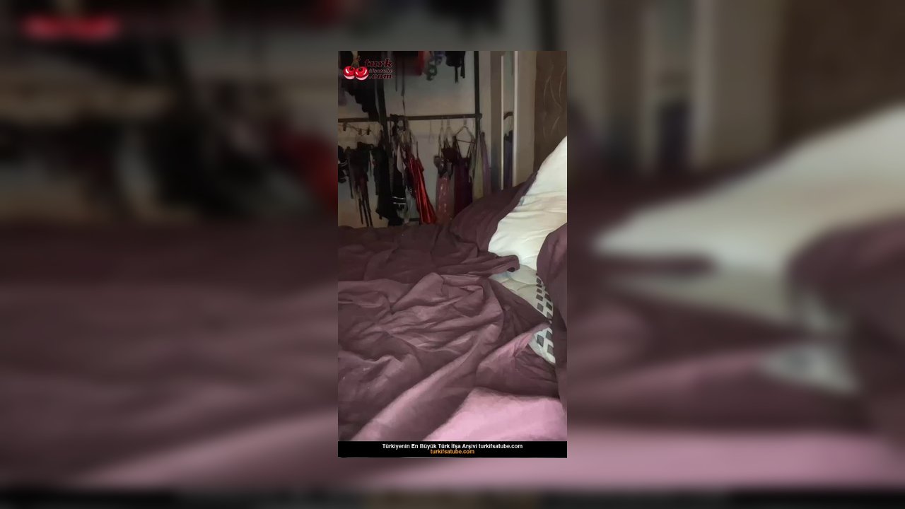 Kırmızı gecelikli Mavi gözlü Efsane Hatun - Video İzle
