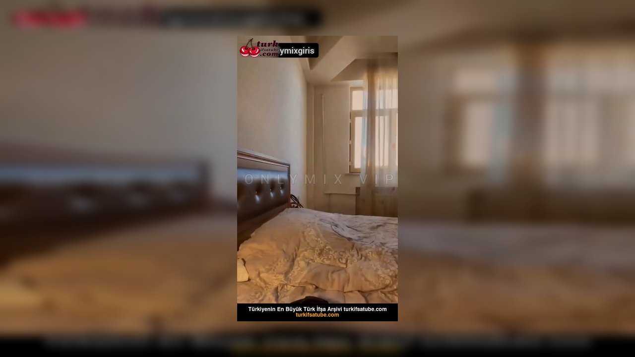 Catwoman ifşa nude 2 avuç amı var - Video İzle.mp4