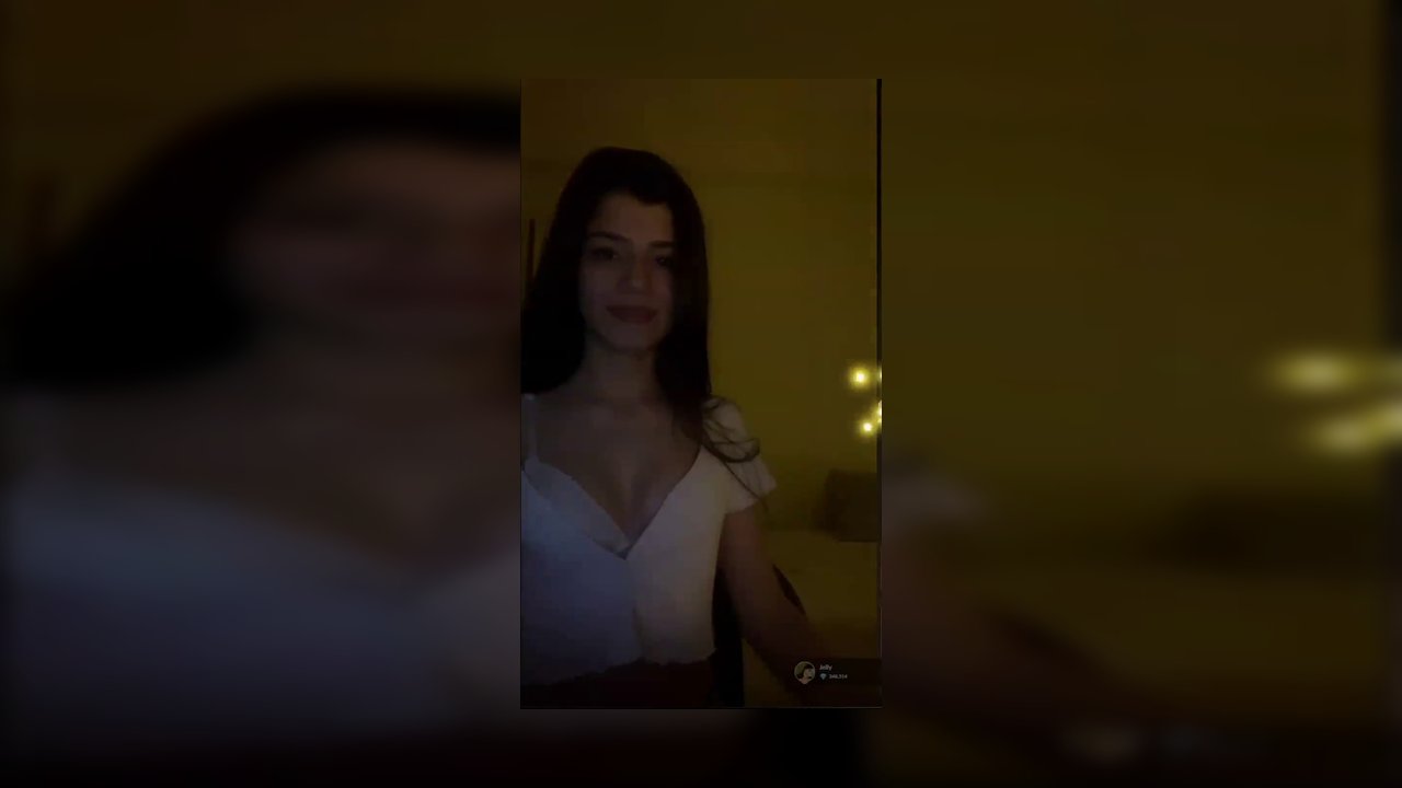 Tango Jelly (Desti) arşiv ifşa videoları part 48 - Video İzle