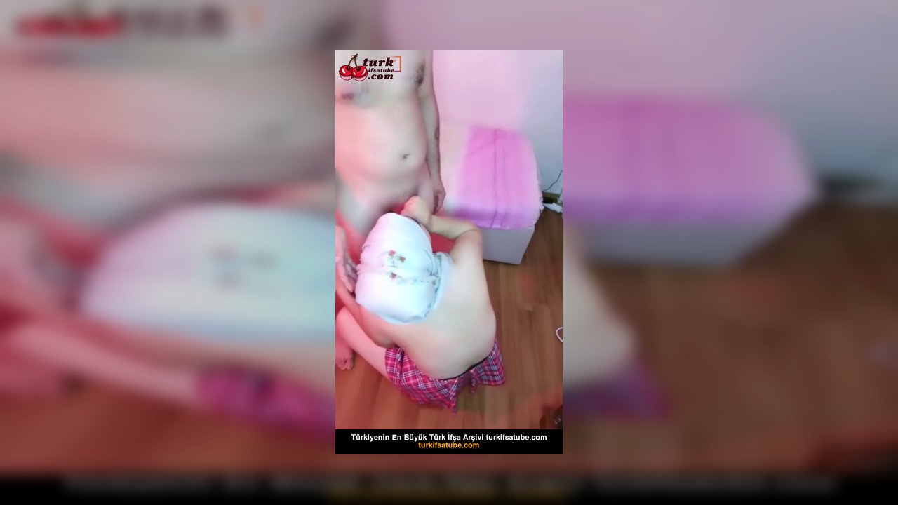 Türbanlı Sakso seyret Biz 2 Aşık çifti - Video İzle