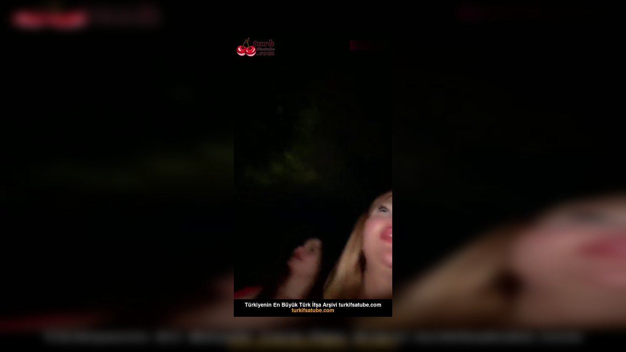 HelloDespina Ceydaria Bikinilerle dışarıya çıktı