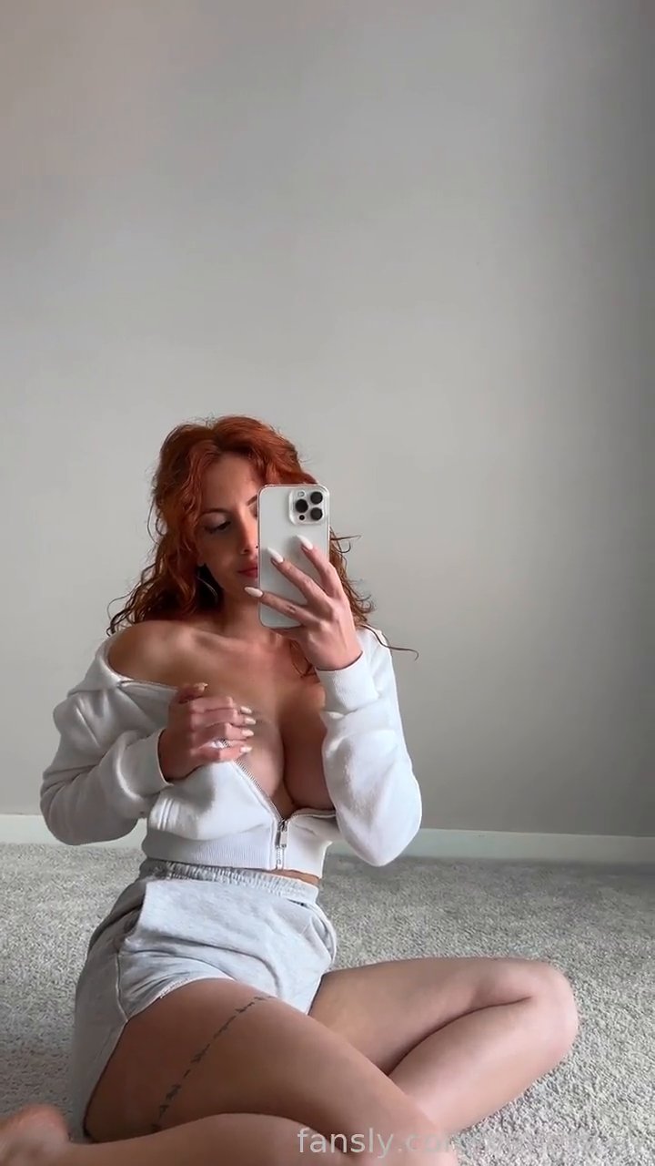 Venera.sy Onlyfans Videoları 60$ ppv Part 27 - Video İzle