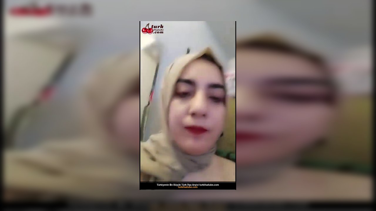 Türbanlı öğretmen ifşa nude