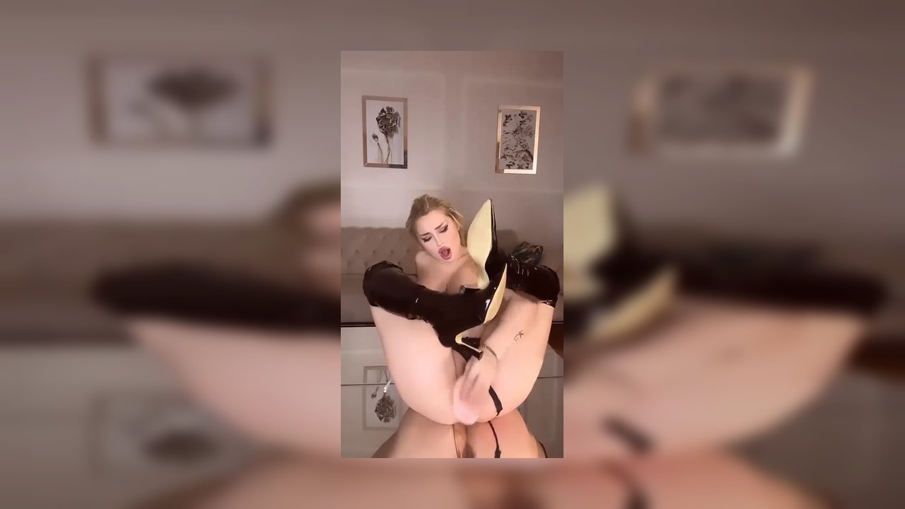 Gizem Avcı Onlyfans İfşa Videoları Part 8 - Video İzle.mp4