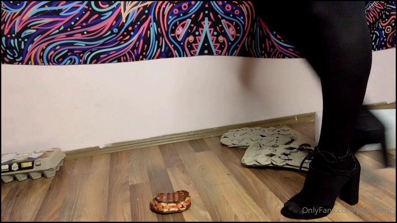 Crush - Video İzle