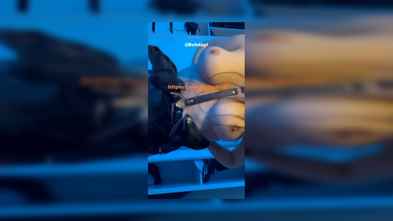 Eswanra Onlyfans ifşa videoları part 3 - Video İzle