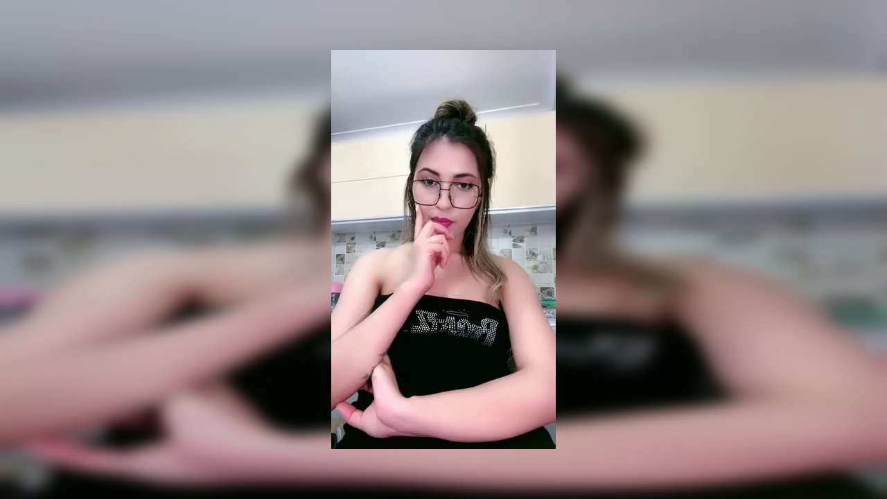 Yednul Onlyfans İfşa videoları part 28 - Video İzle