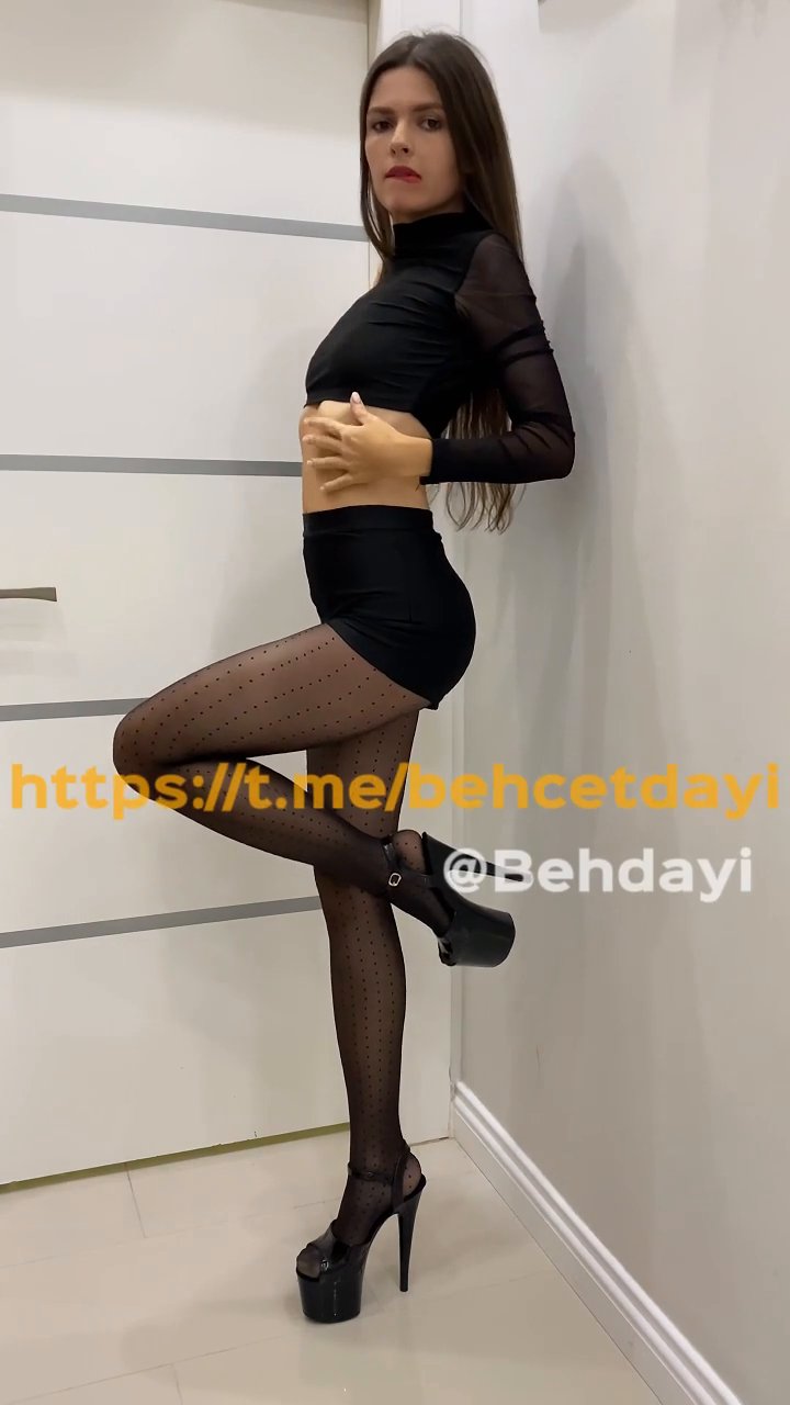 Türkiyede Yaşayan Rus Kızı Kira'nın Youtube Katıl ve Onlyfans Videoları Part 38 - Video İzle