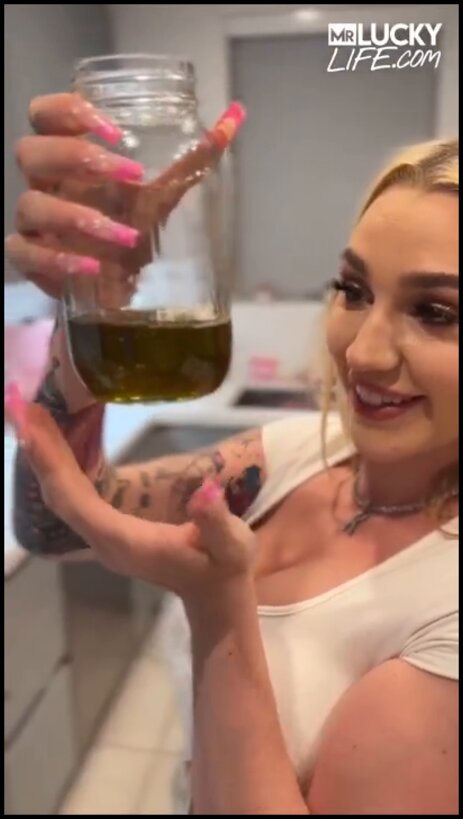 Kendra Sunderland Fuck Random Guy From Street