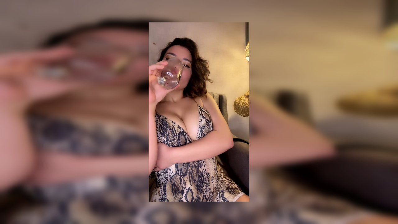 Tango Burcu Yıldız Premium Yayın ifşa videoları part 61 - Video İzle