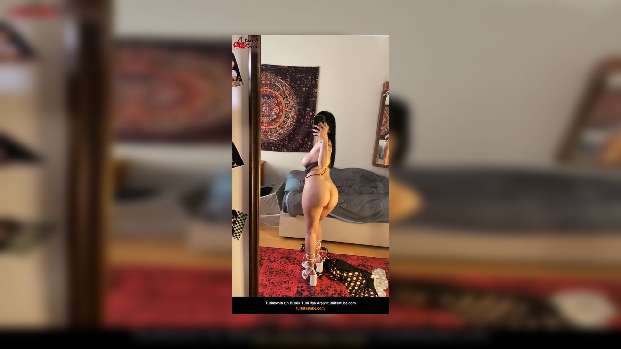 Ruhsuzkahpe31 nude Ayna karşısında soyundu