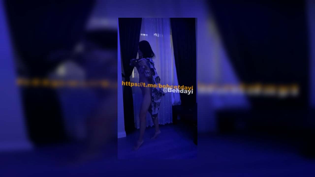 Türkiyede Yaşayan Rus Kızı Kira'nın Youtube Katıl ve Onlyfans Videoları Part 6 - Video İzle.mp4