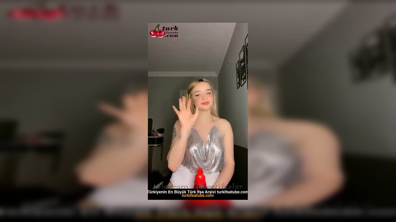 Ceydaria ifşa neşe saçıyor etrafına - Video İzle
