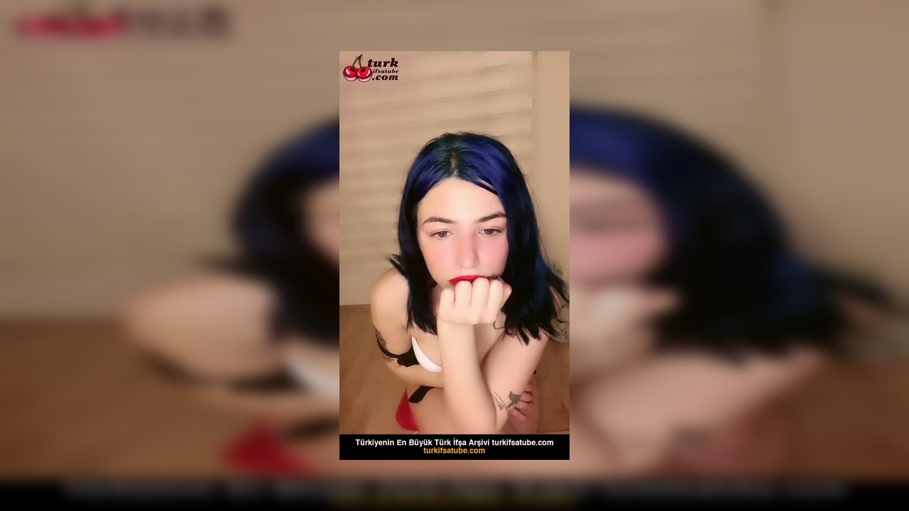 Tango Lali ifşa Canlı yayında Memelerini açtı - Video İzle