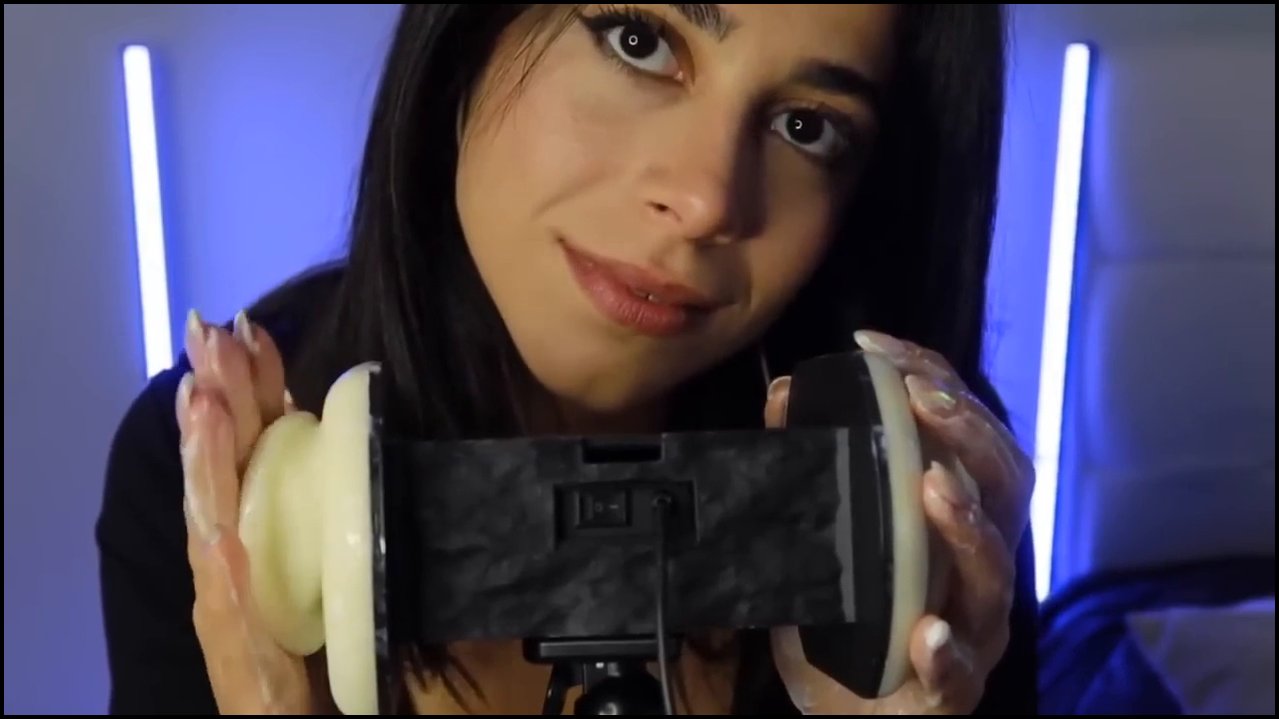 Mehtap Ziyagil - ÜYELERE ÖZEL - LOSYONLU KULAK MASAJI ASMR - Video İzle