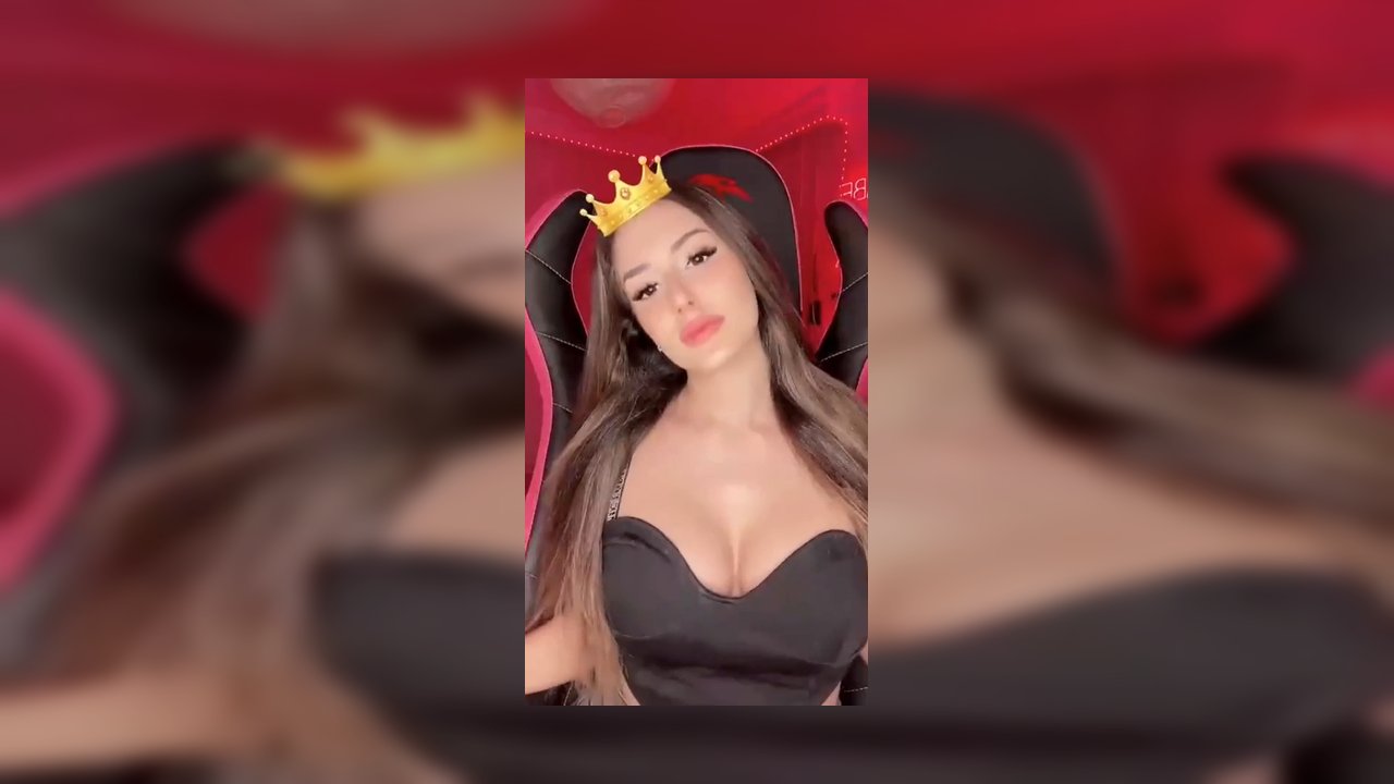 Kardelen Toprak Bigo ifşa videoları part 5 - Video İzle