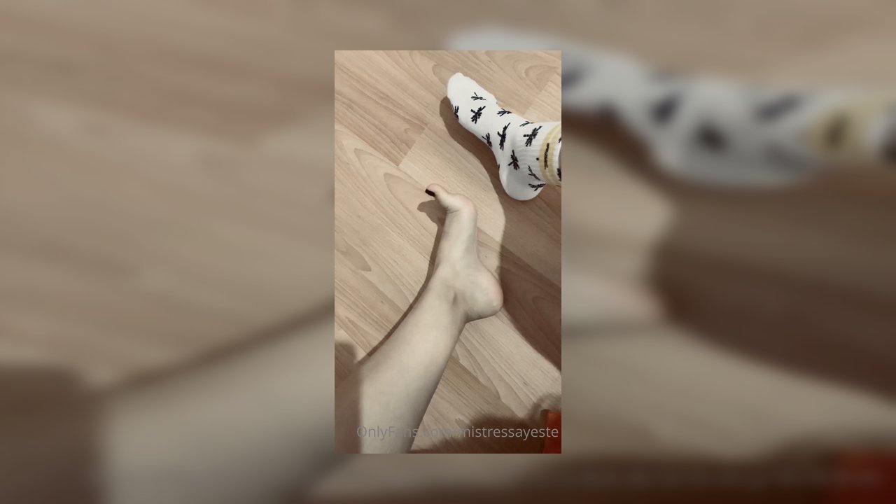 My divine socks - Video İzle