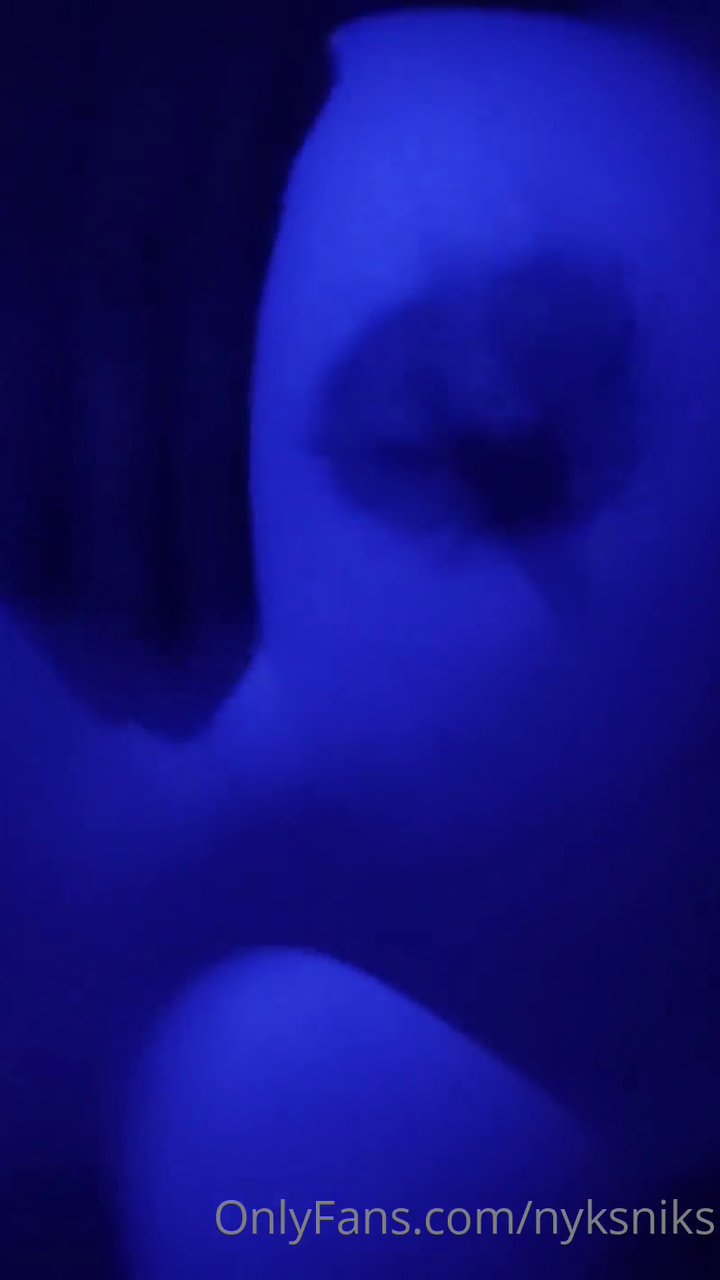 nyksniks Onlyfans Videoları Part 12 - Video İzle