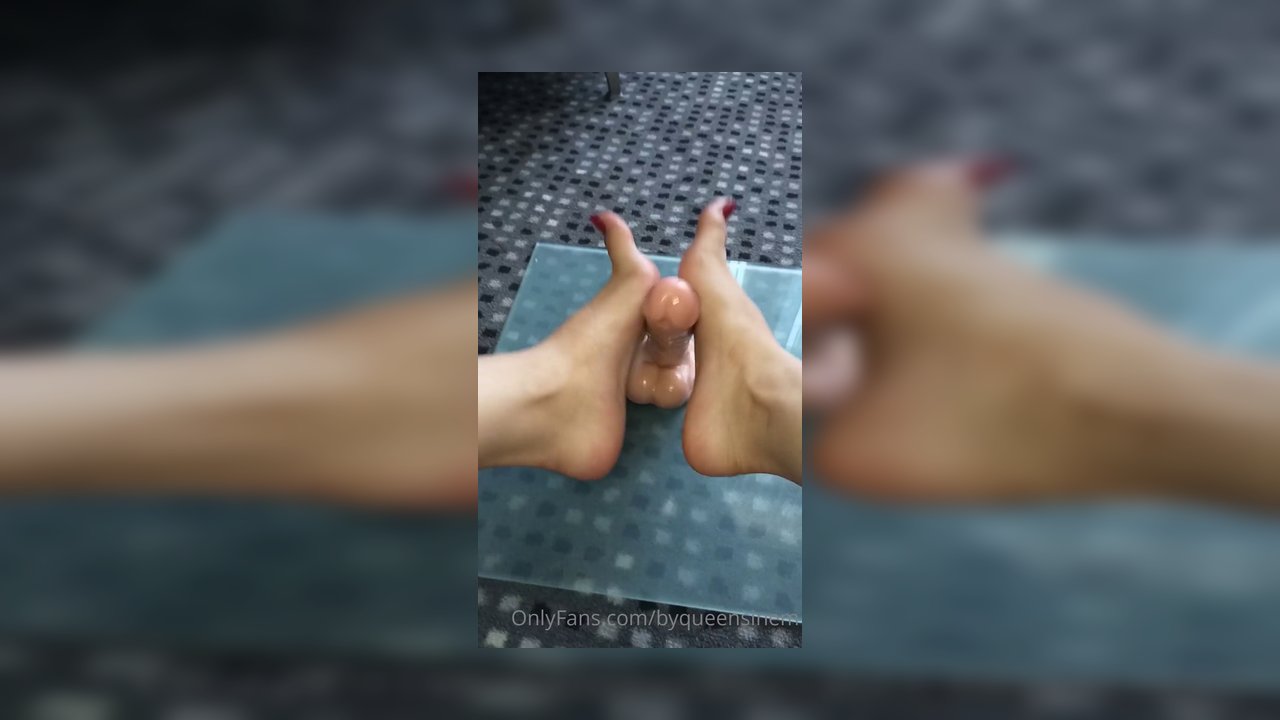 Footjob dersi - Video İzle