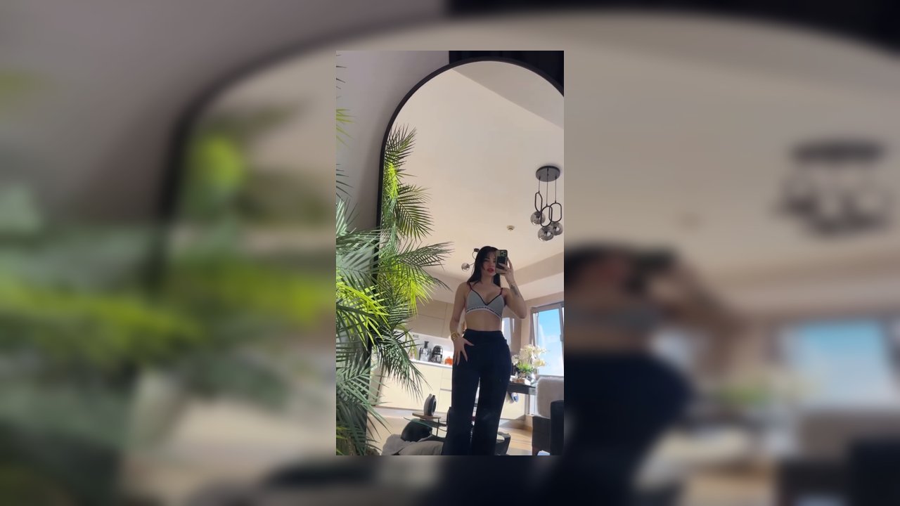 Ece Ronay instagram abonelik ifşaları part 7 - Video İzle.mp4
