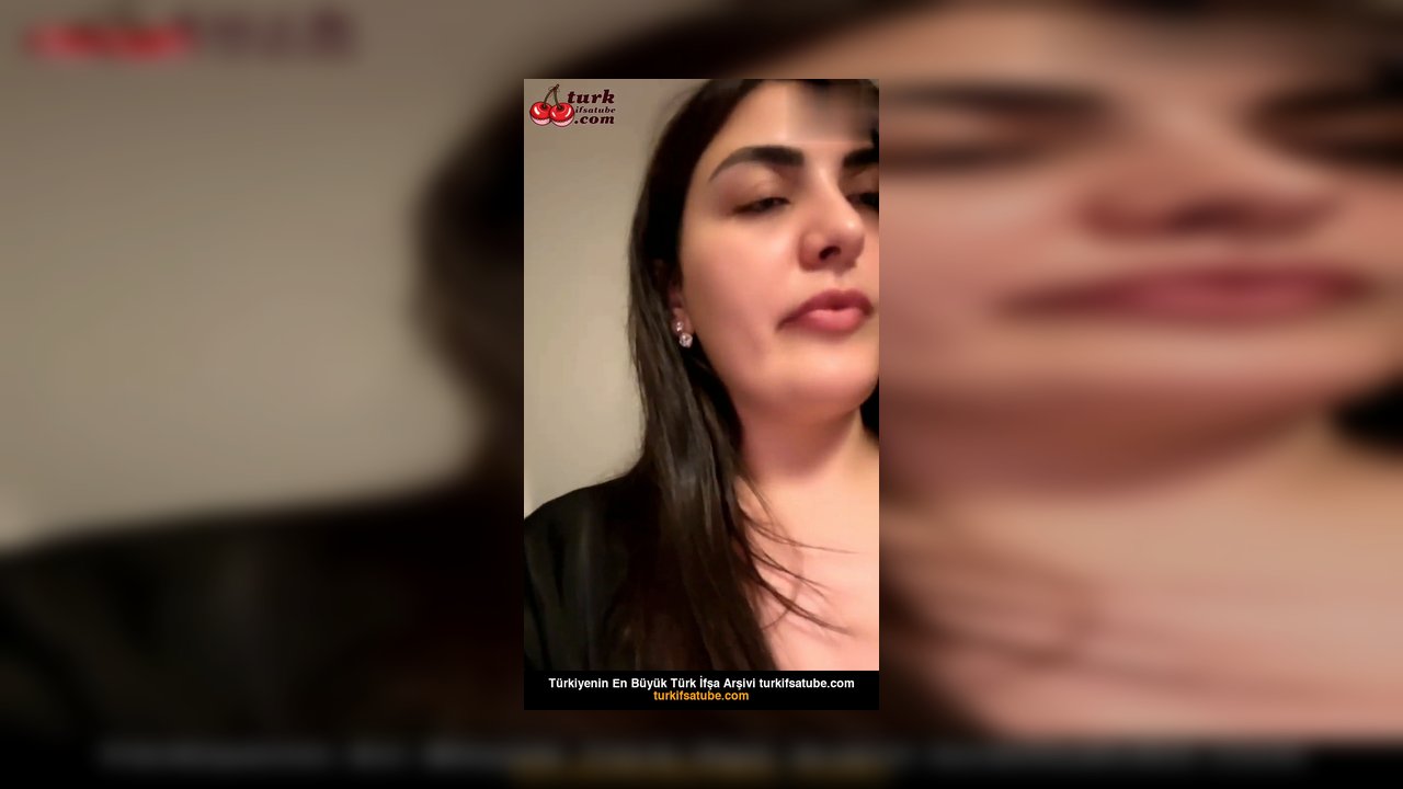 Tango Tokyo ifşa Koca memelerini avuçladı
