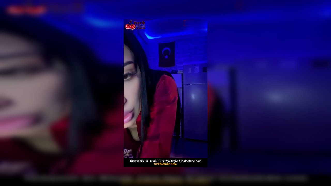 Tango Eva ifşa Gecelikli sarhoş yayınını seyret - Video İzle