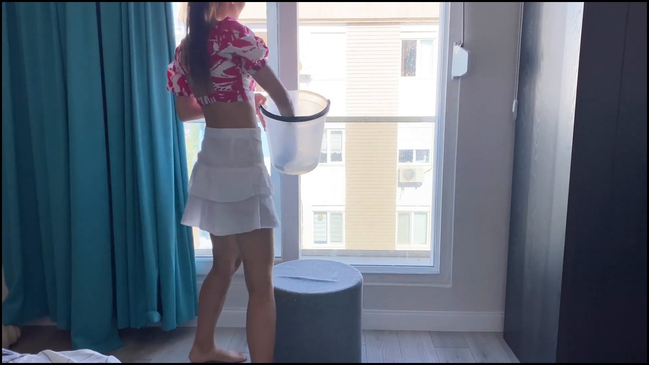 Türkiyede Yaşayan Rus Kızı Kira'nın Youtube Katıl ve Onlyfans Videoları Part 51 - Video İzle