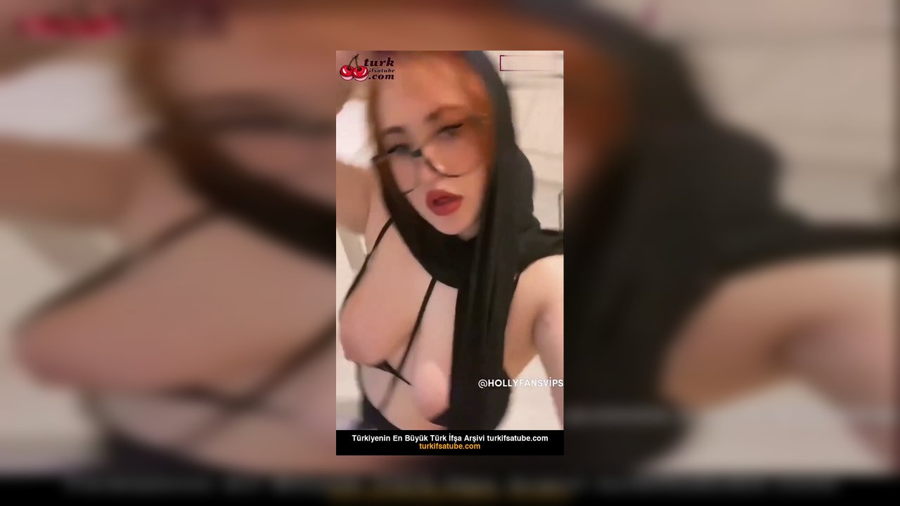 Türbanlı ifşa Hazal Kılınç açtı memeleri önümüze koydu - Video İzle.mp4