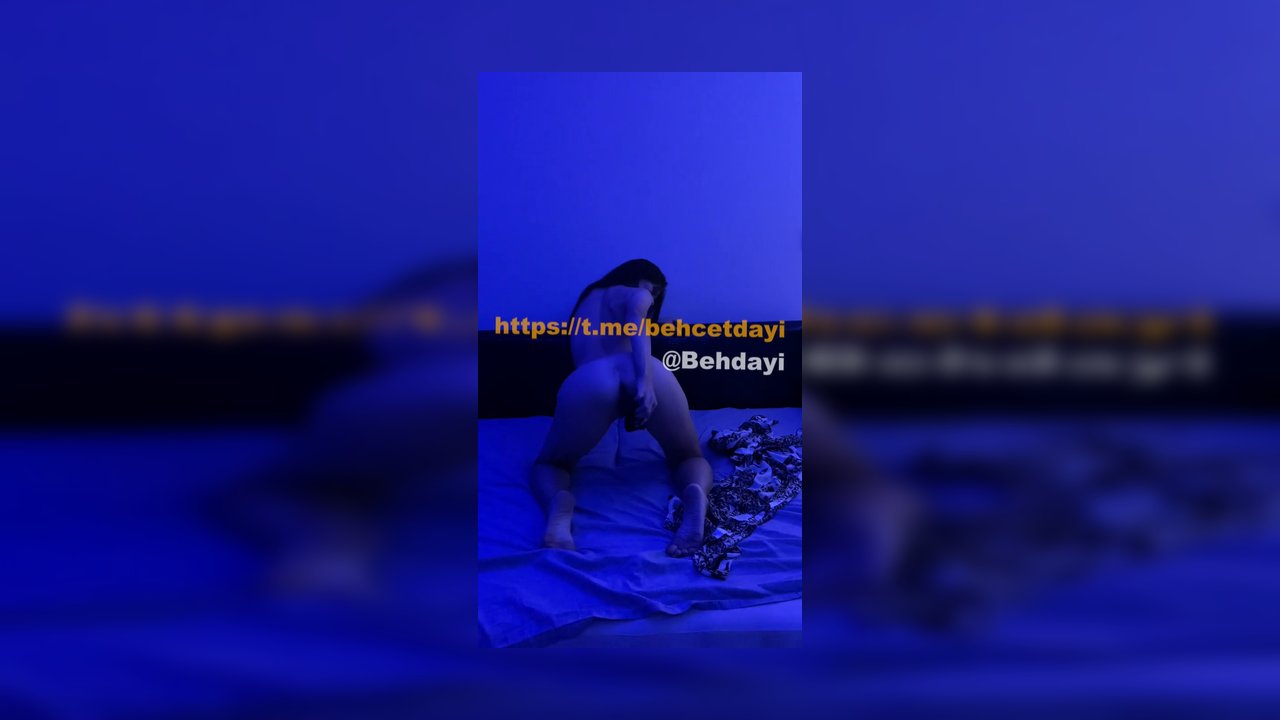 Türkiyede Yaşayan Rus Kızı Kira'nın Youtube Katıl ve Onlyfans Videoları Part 5 - Video İzle