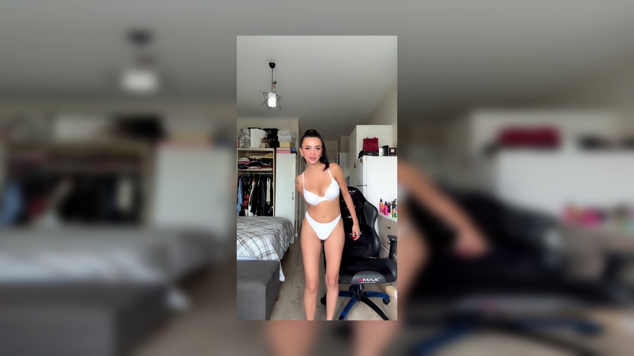 Ada Kumsal Premium ve Pre tango ifşa videoları part 54 - Video İzle