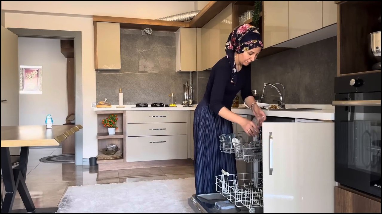 FATMA’NIN HAYATI kanalı youtube katıl ifşa - Sondaki video Diğer KATILDA😉 - Video İzle