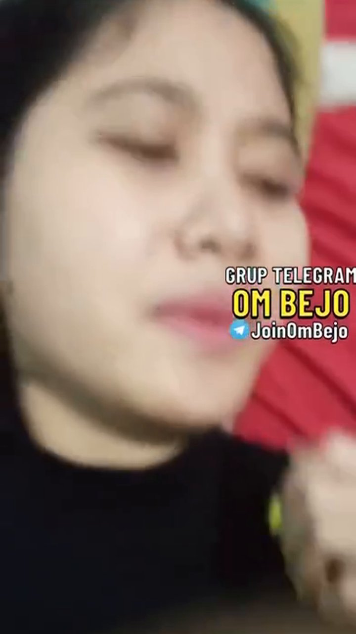 SwfXPEO6Q-ef9mFGoUO.mp4