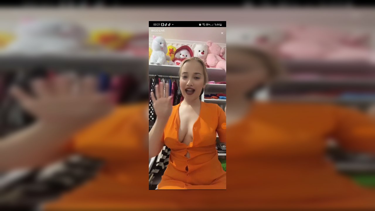 Ecrin Dilek Gökçe Karışık ifşa videoları part 91 - Video İzle