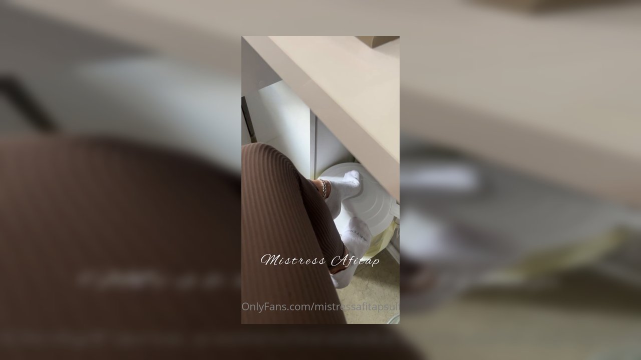 Prepare my lunch then get your punishment - Video İzle.mp4