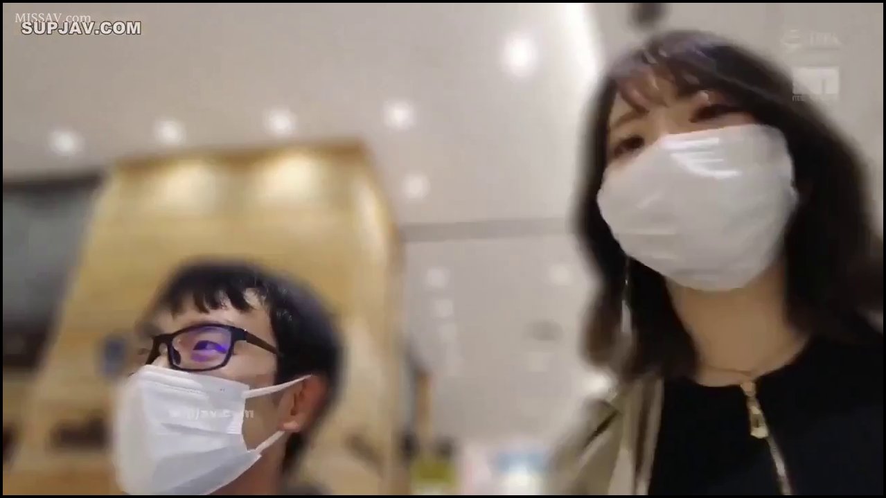 MIDV-055 Well, really, here … a man squirting! !! .. During a date, Ibuki Aoi, a small devil who can’t make a voice, is strong in a situation where she can’t get caught by anyone. – Aoi Ibuki