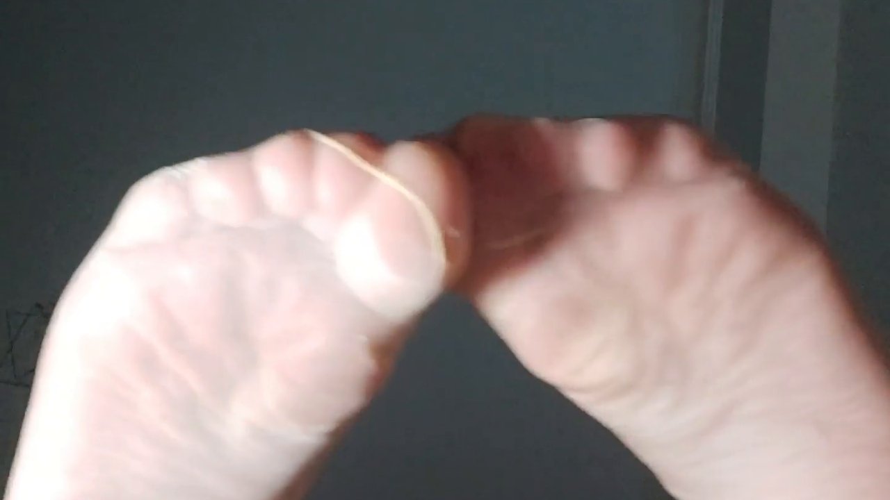 Smell my sock then lick it - Video İzle