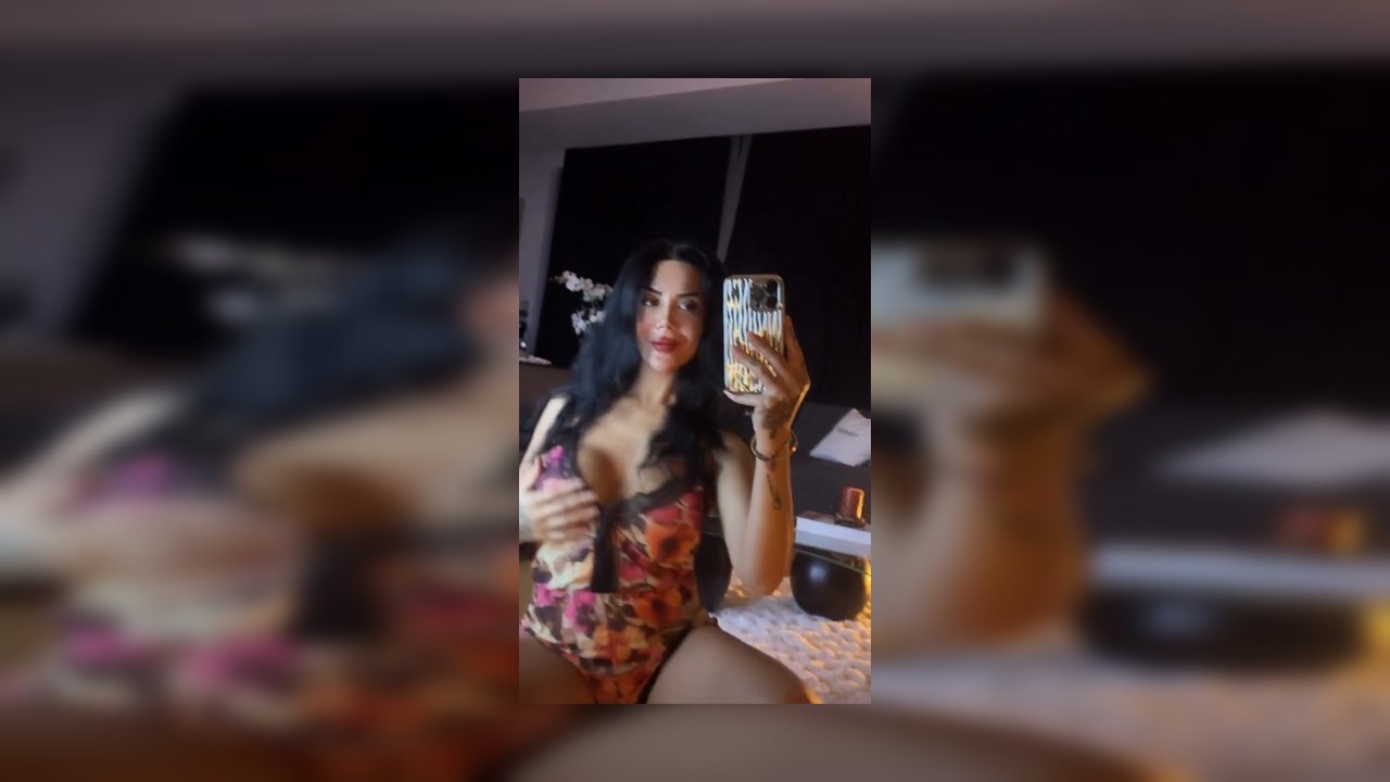 Melek Özçağan instagram abonelik ifşa 16.08.2025 Part 1 - Video İzle